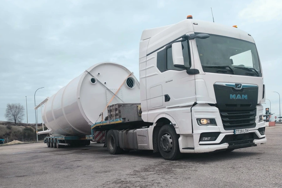 construcciones transportes especiales Eugenio Ricardo